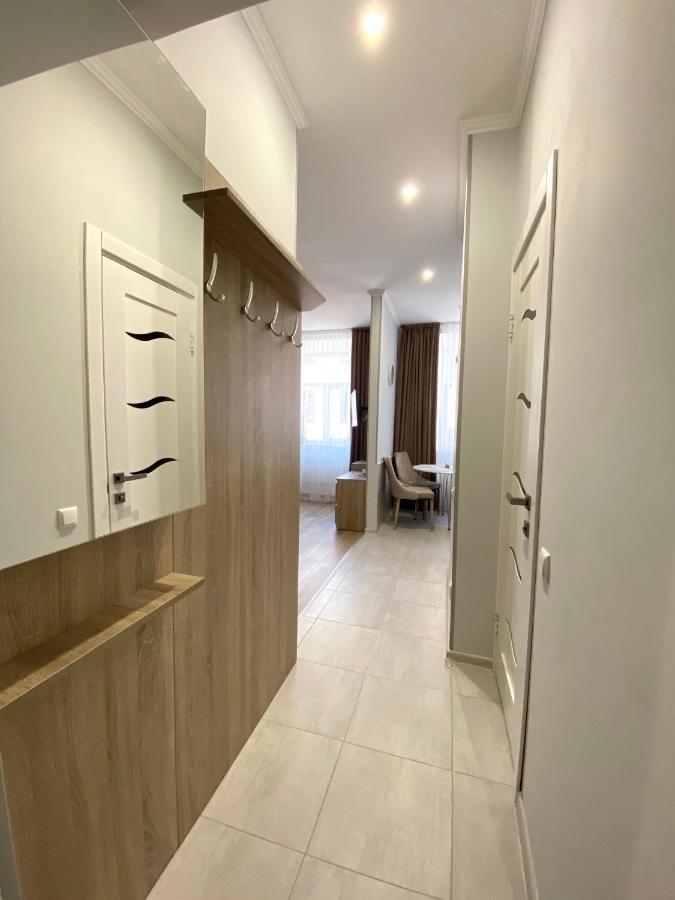 Homelike Apartment Lviv Extérieur photo